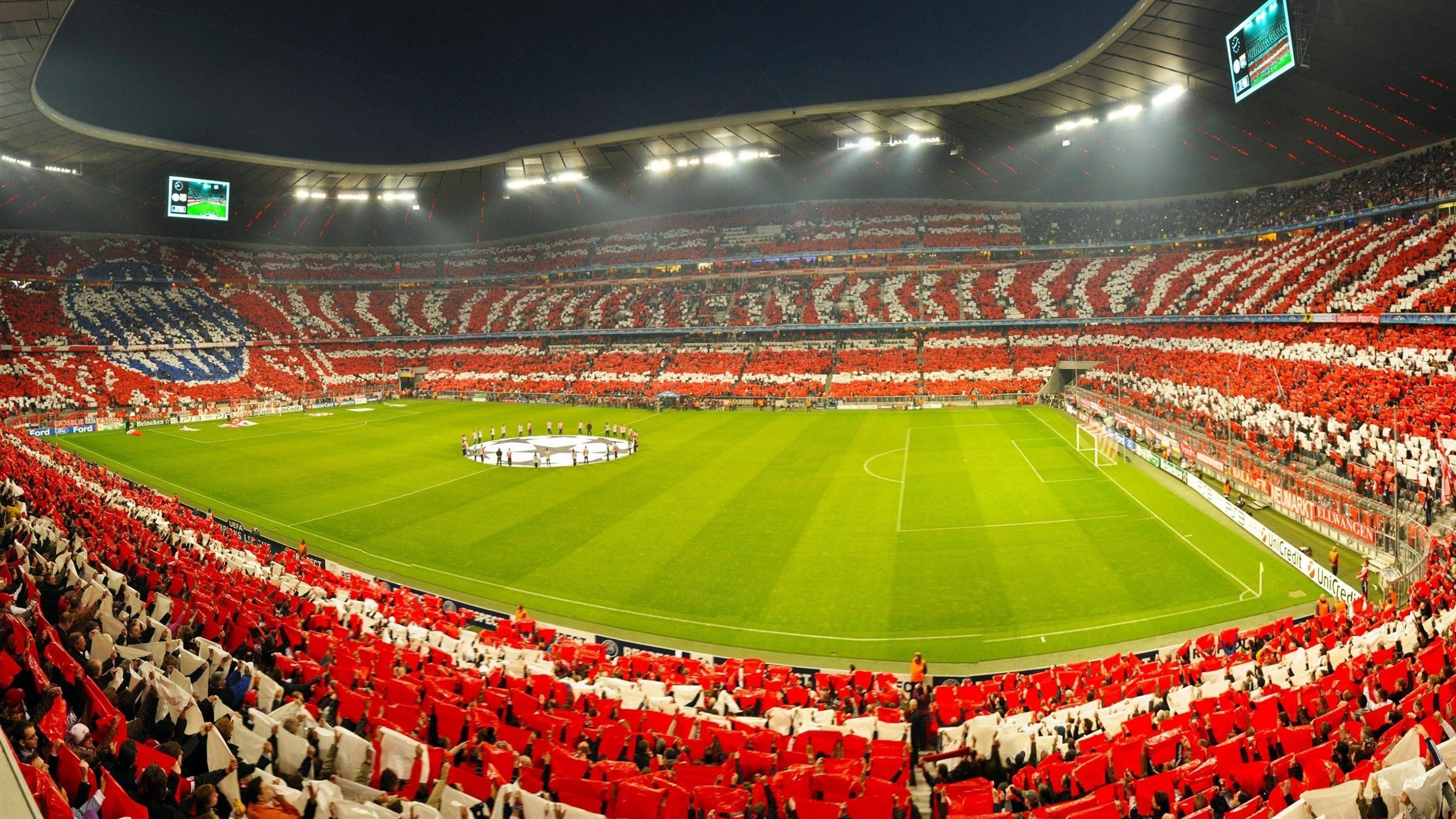 九游体育入口-未来足球“巨星”崭露头角：新生力量在欧冠绽放，足坛未来新星